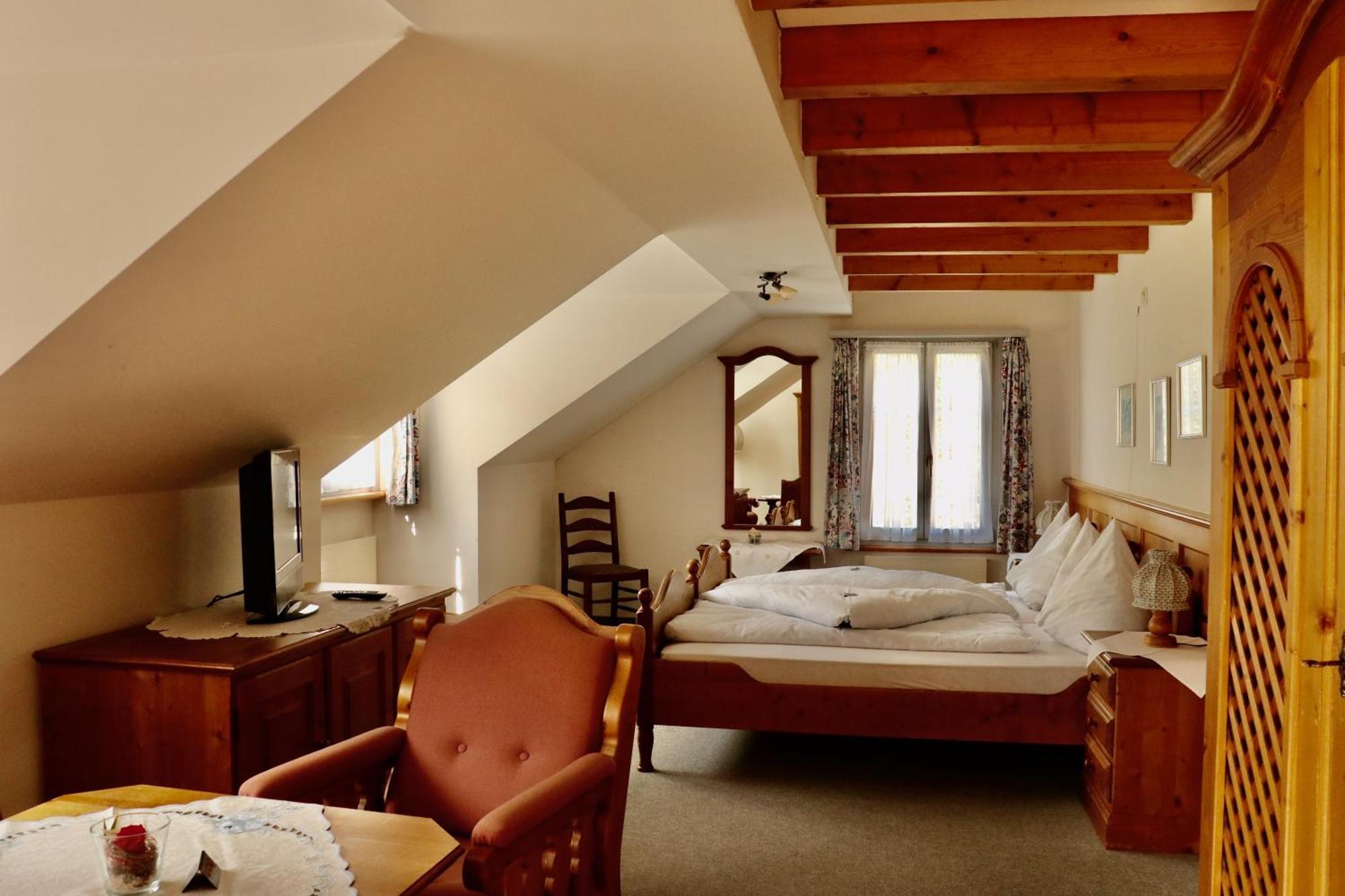 Hotel Restaurant Roessli Alt St. Johann Dış mekan fotoğraf
